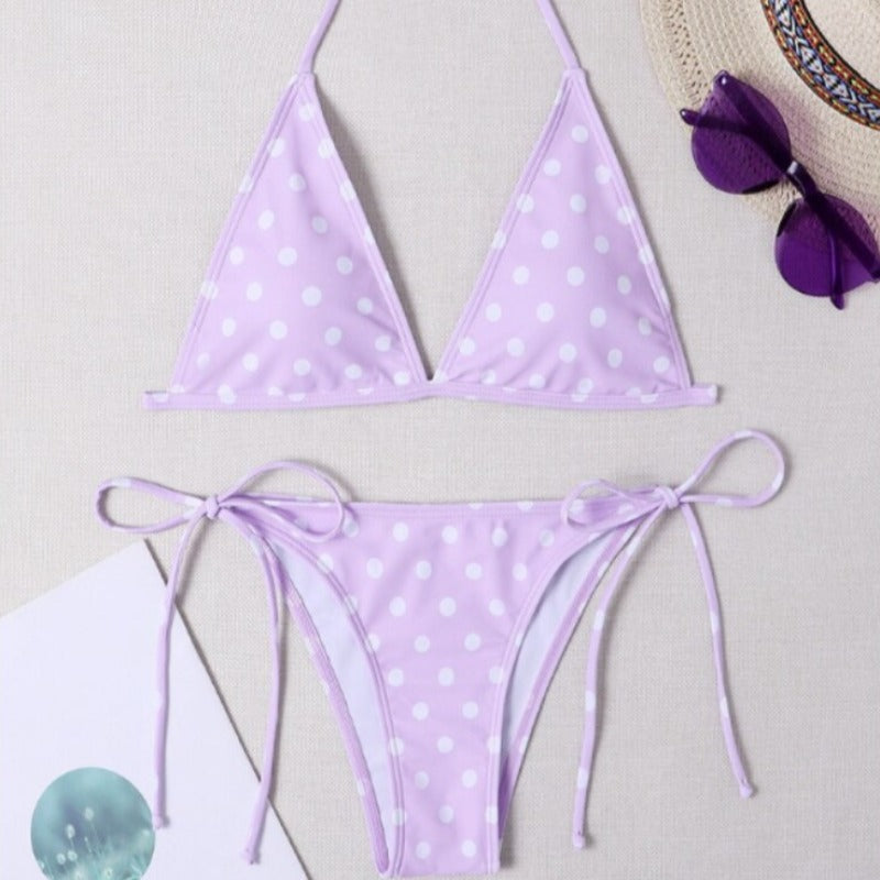 Dvoudílné bikiny s puntíky