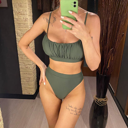 Dvoudílné bikiny s nabíranou podprsenkou