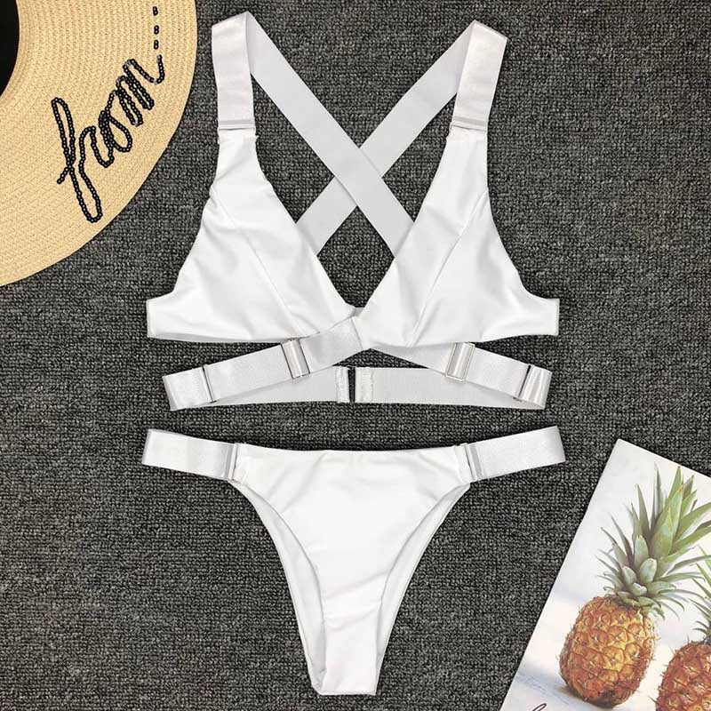 Dvoudílné bikiny s nastavitelnými ramínky