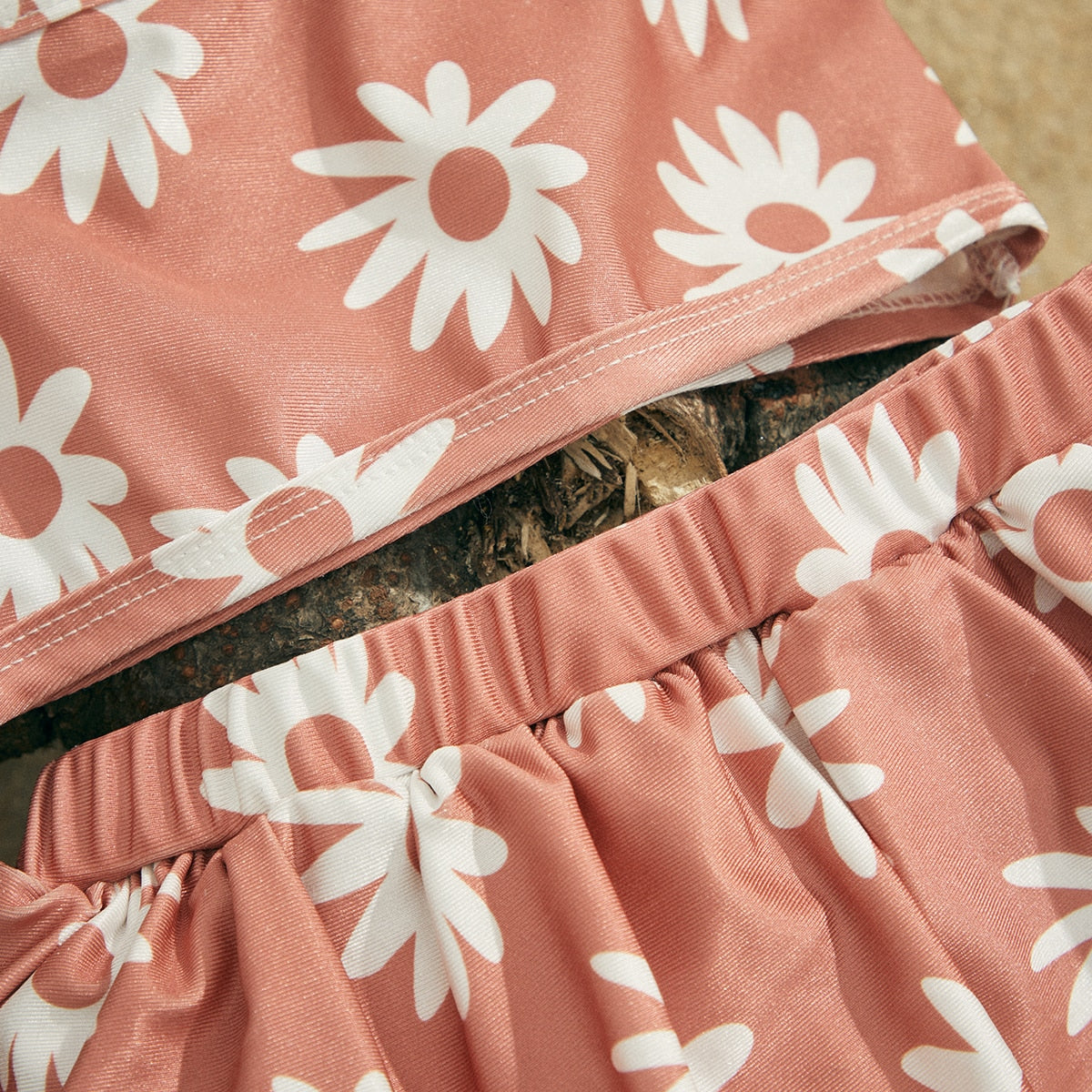 Dvoudílné plavky s peplum pro dívky