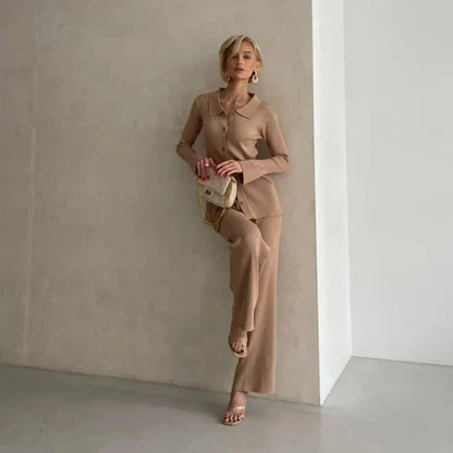 Pletená sada domácího oblečení s dlouhými nohavicemi