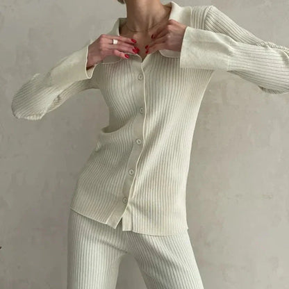 Pletená sada domácího oblečení s dlouhými nohavicemi