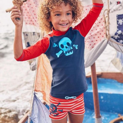 Pruhované plavky pro chlapce