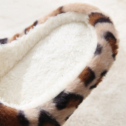 Klasické leopardí pantofle