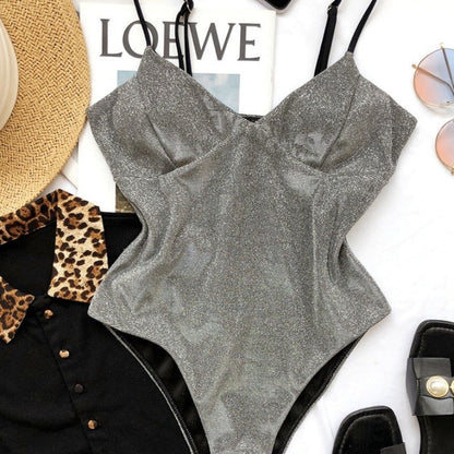 Klasické lesklé jednodílné plavky