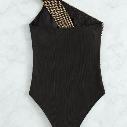 Klasické jednodílné asymetrické plavky