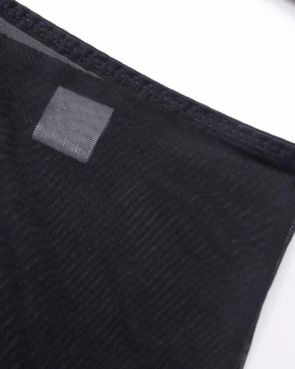 Sada spodního prádla s podvazkovým pásem ve tvaru sukně