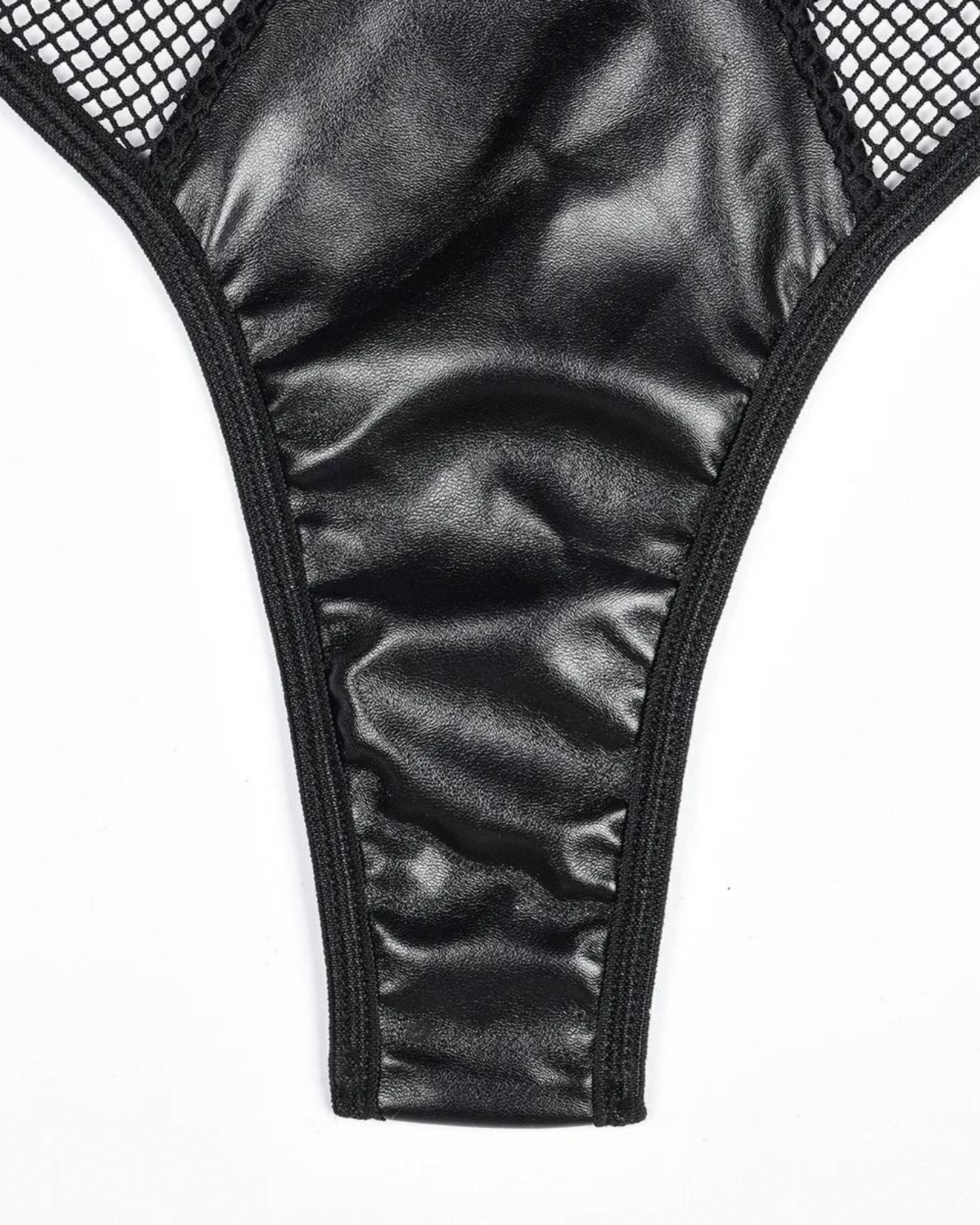 Souprava spodního prádla se síťovanou podprsenkou a řetízky