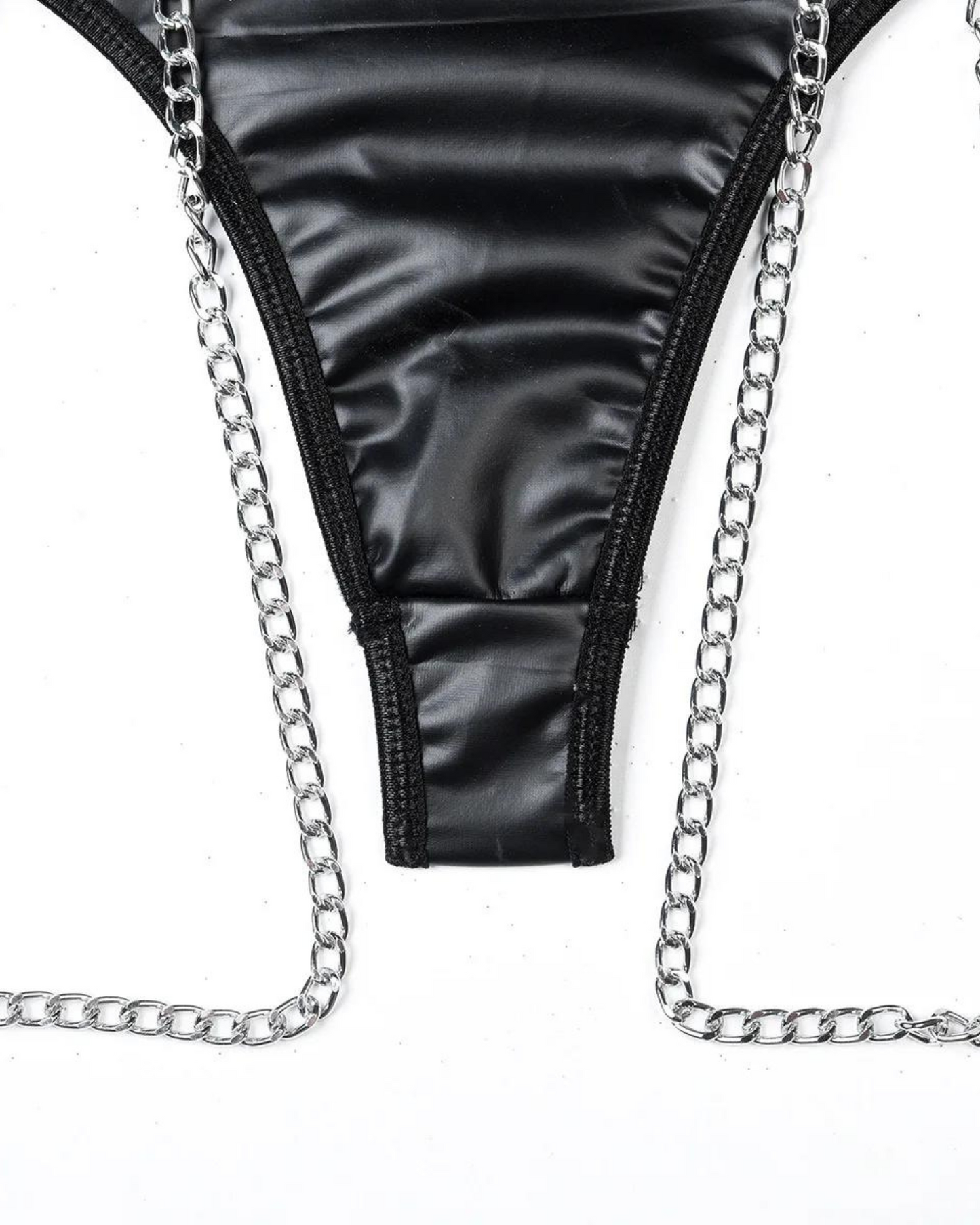 Sada spodního prádla s řetízky