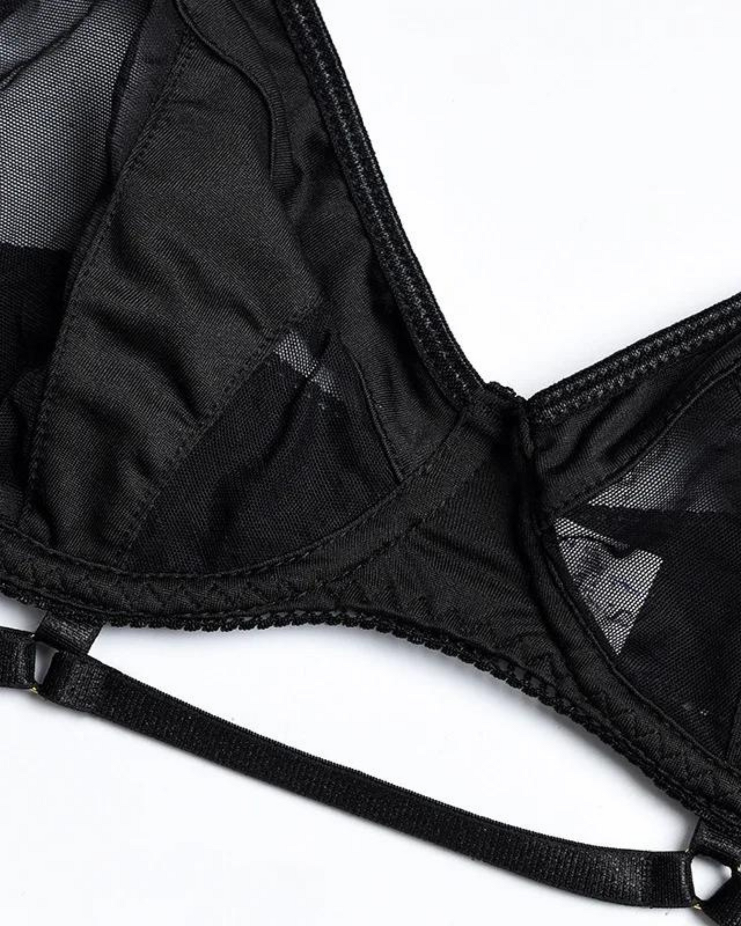 Smyslná sada spodního prádla s nastavitelnými ramínky