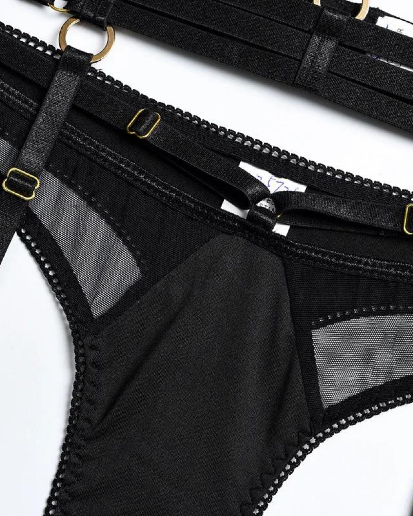 Smyslná sada spodního prádla s nastavitelnými ramínky