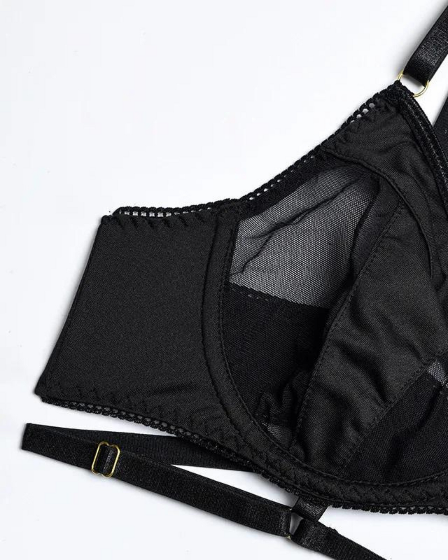 Smyslná sada spodního prádla s nastavitelnými ramínky