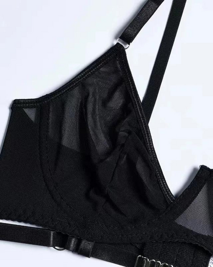 Smyslná sada spodního prádla s nastavitelnými ramínky