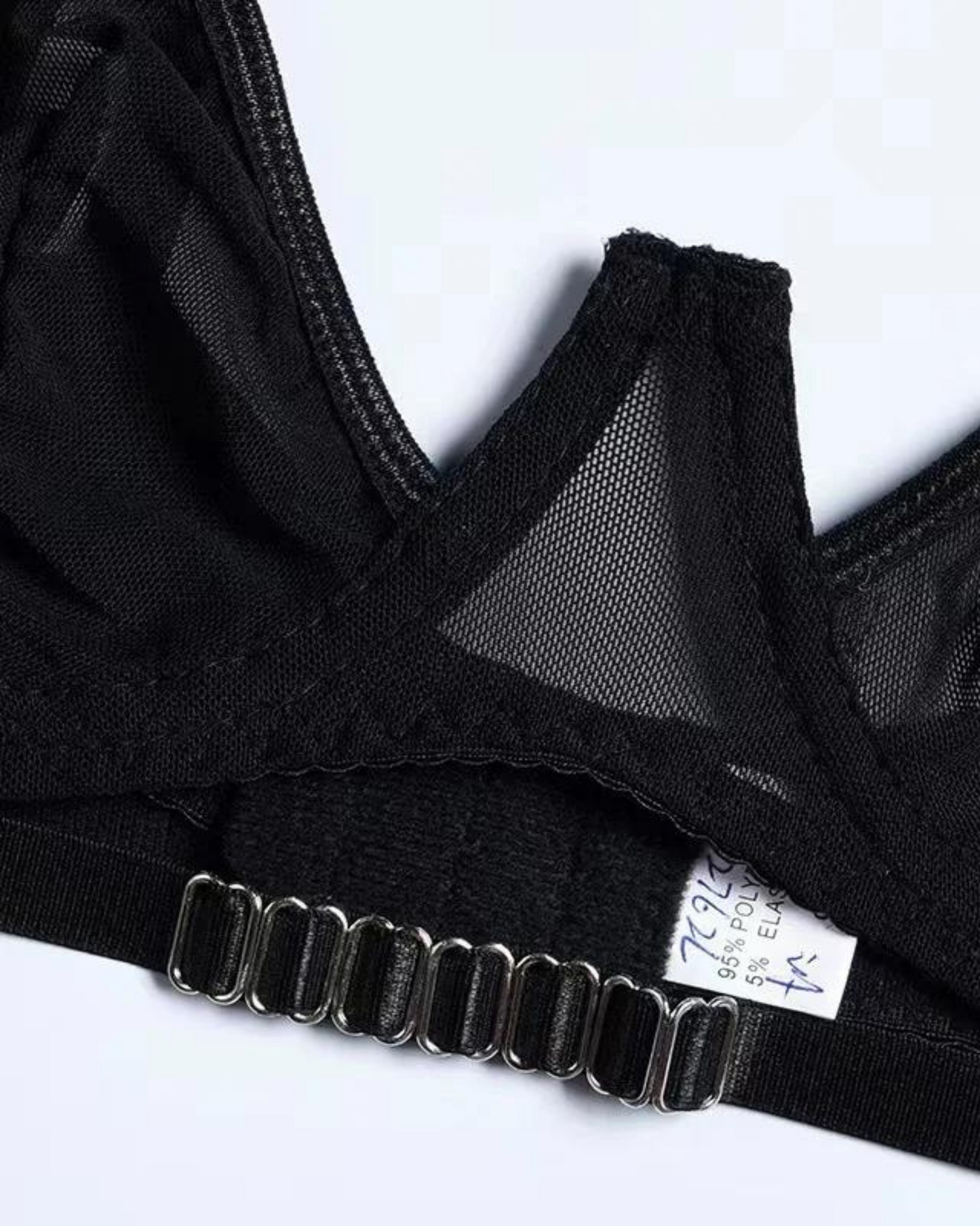 Smyslná sada spodního prádla s nastavitelnými ramínky