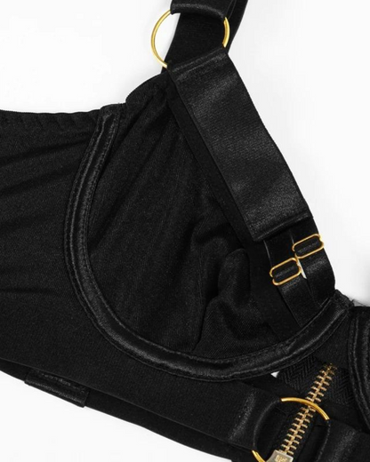 Sada spodního prádla s nastavitelnými ramínky a ozdobnými kroužky