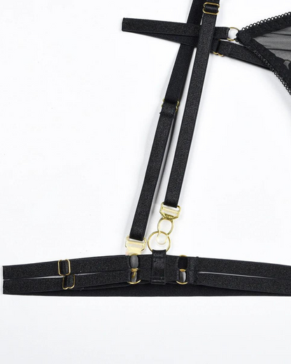 Souprava spodního prádla s vysokým pasem a podvazkovým pásem