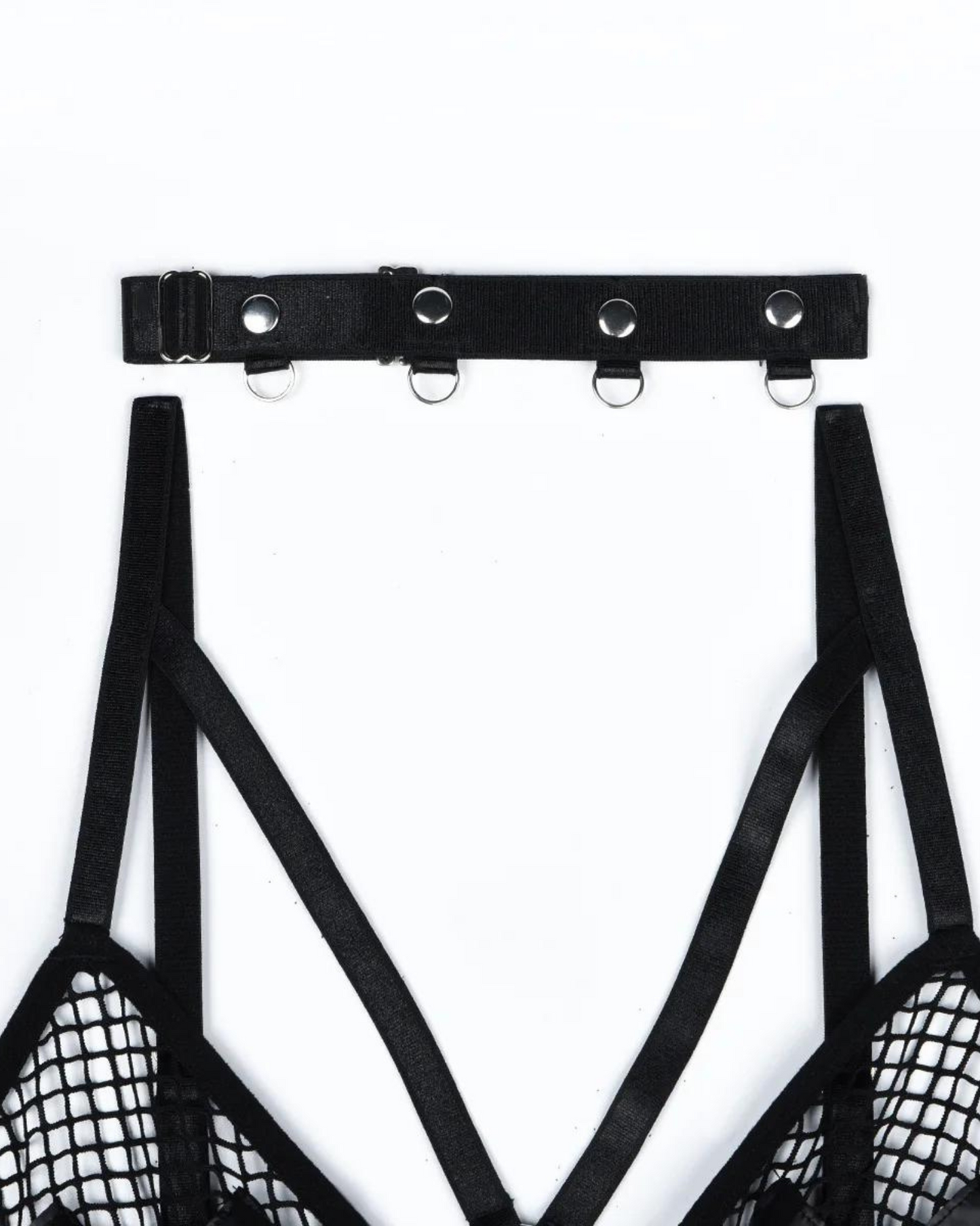 Sada spodního prádla s ozdobnými křížky a koženými prvky