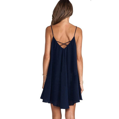 Splývavá noční košilka s ozdobnými zády