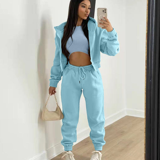 Sportovní třídílná sada v jednobarevném provedení