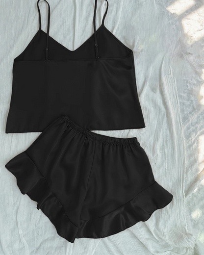 Dámské pyžamo s nastavitelnými ramínky a volánky