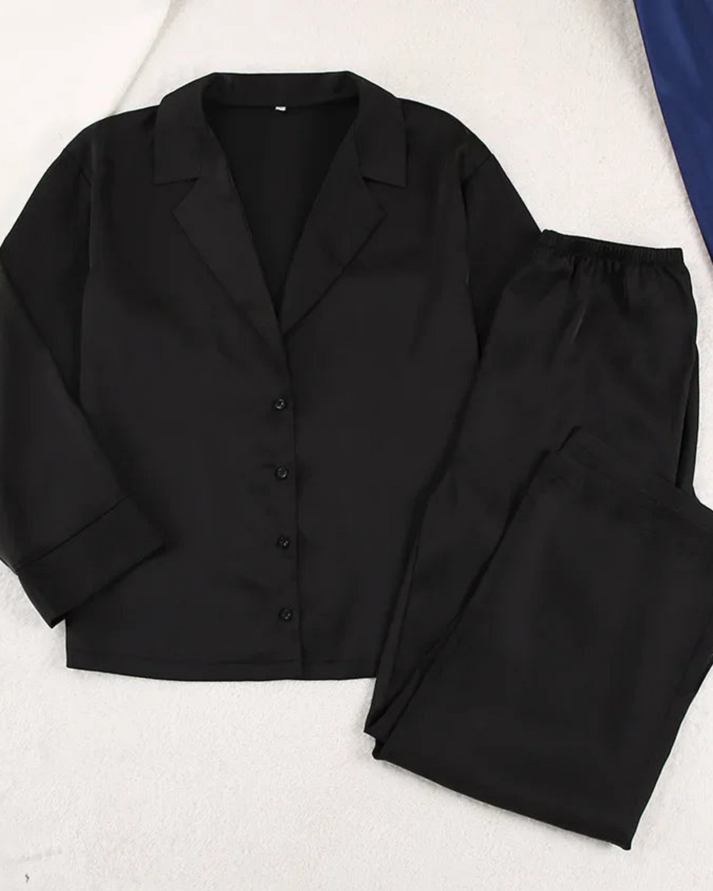 Luxusní saténové pyžamo s dlouhým rukávem