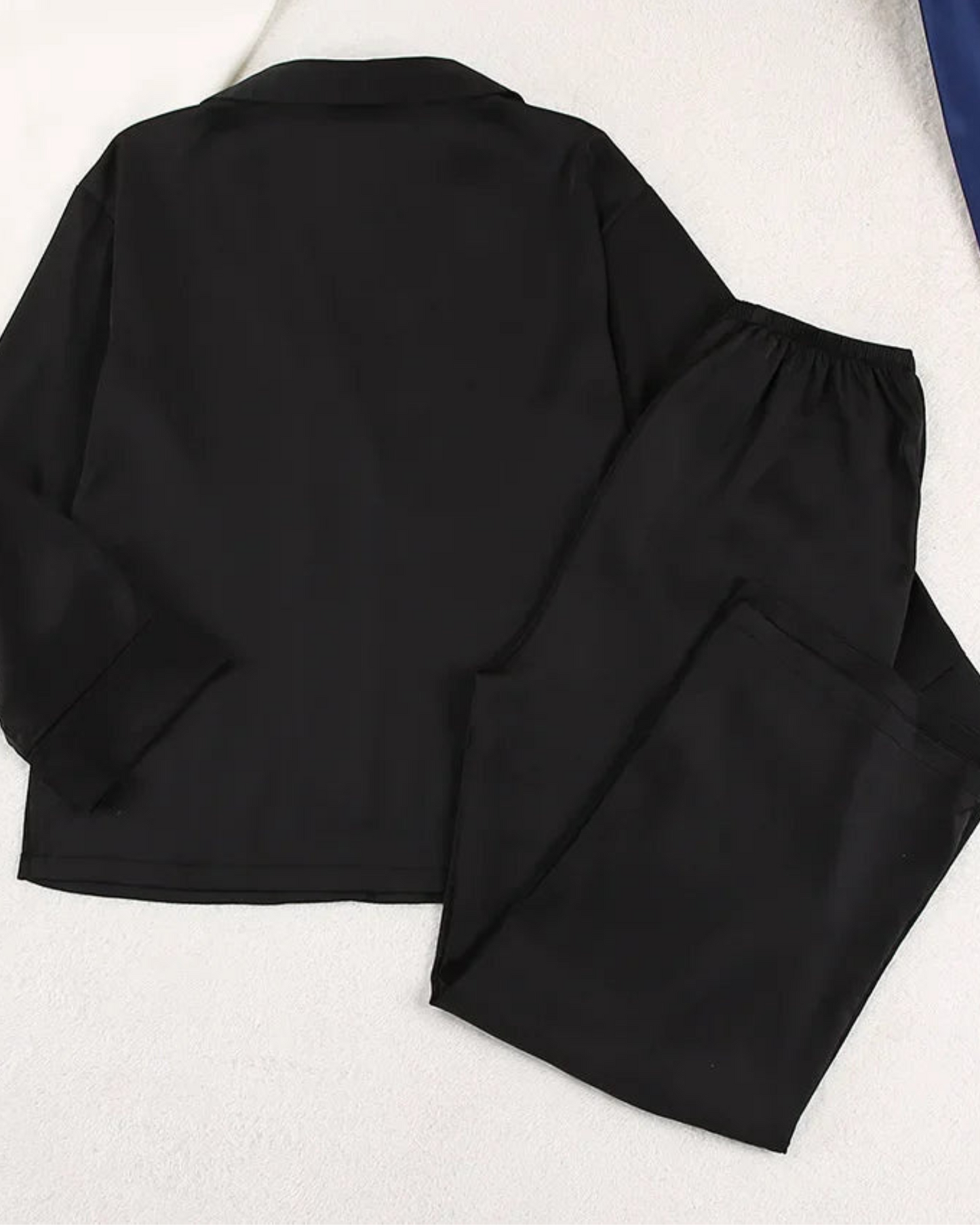 Luxusní saténové pyžamo s dlouhým rukávem