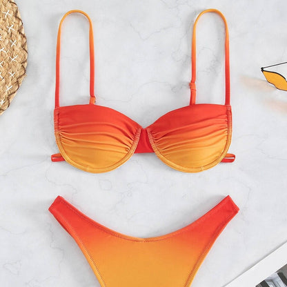 Dvoudílné ombré bikiny