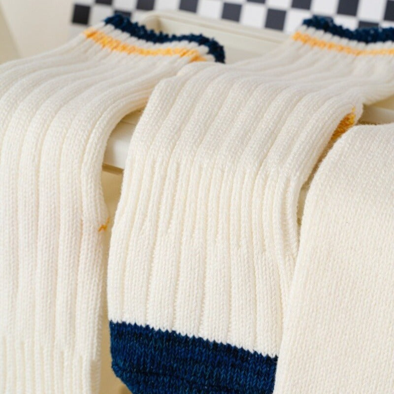 Žebrované ponožky se vzorem na patě