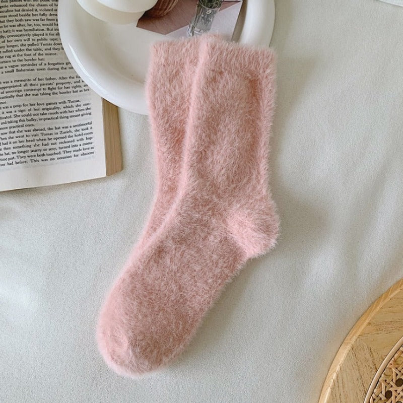 Dlouhé nadýchané dámské ponožky v pastelových barvách