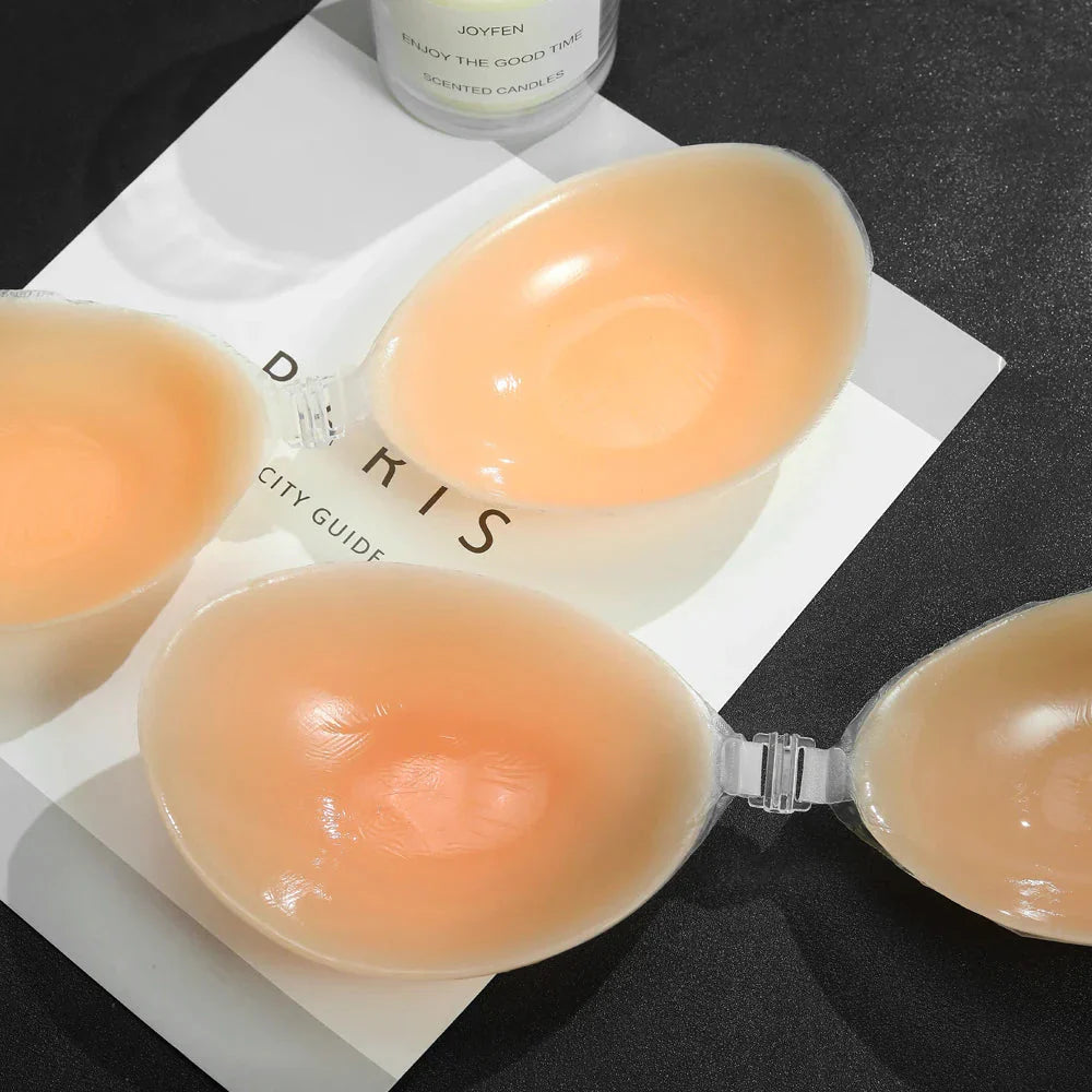 Silikonová samonosná podprsenka