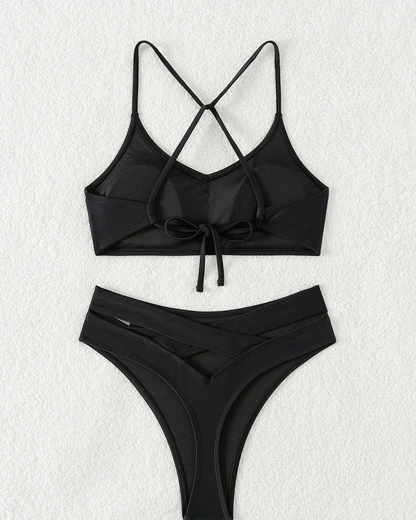 Plavky se zkříženými ramínky vzadu