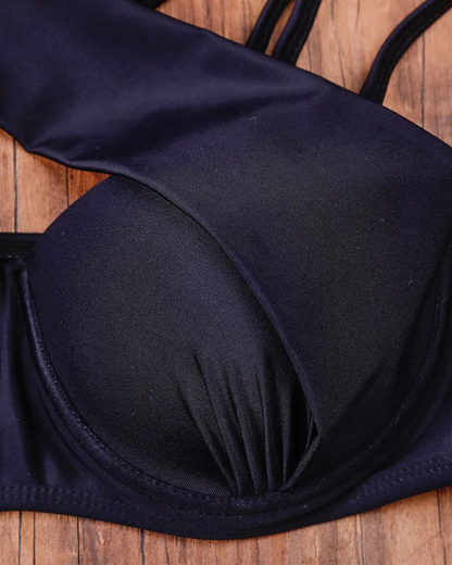 Plavky s vysokým pasem a ramínky na krk