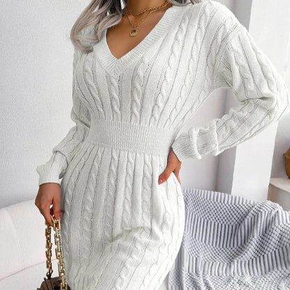 Pletené minišaty s výstřihem do V