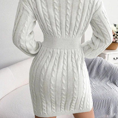 Pletené minišaty s výstřihem do V