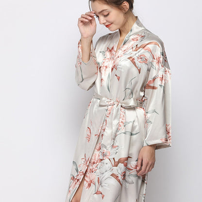 Dlouhý saténový květinový župan