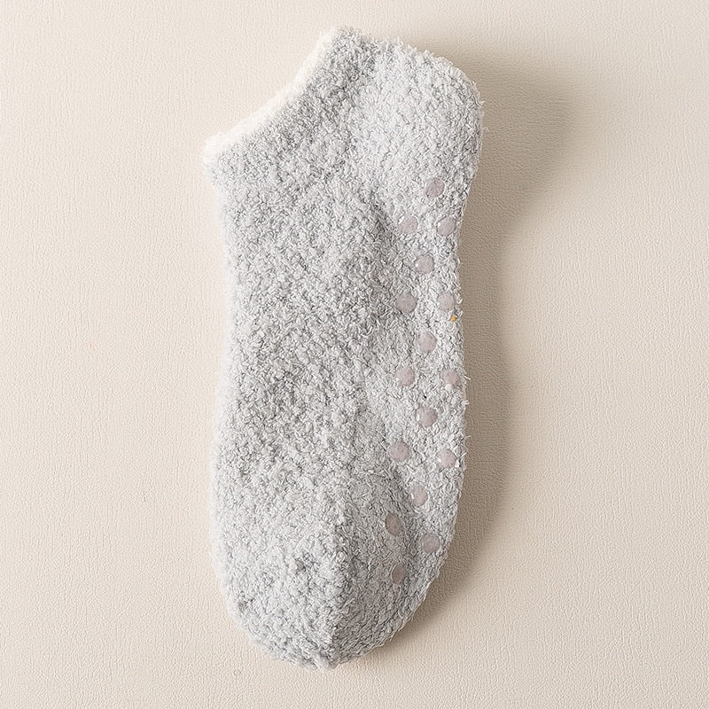 Dámské nadýchané protiskluzové ponožky