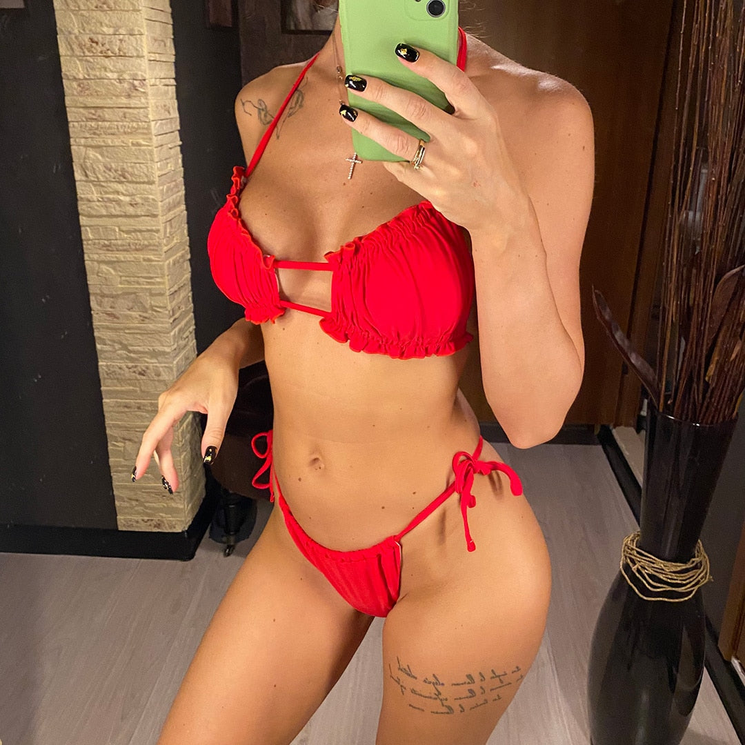 Dvoudílné bikiny s volánkem a zavazováním