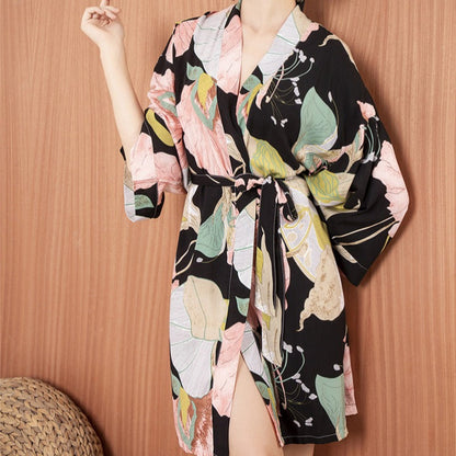 Pohodlný květinový župan s páskem