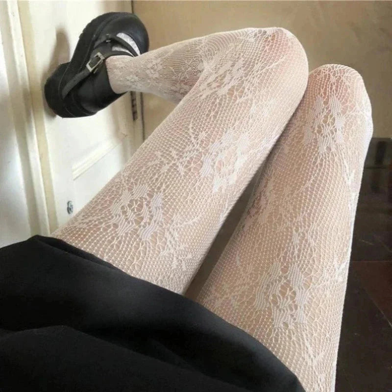 Vzorované punčocháče s motivem růže