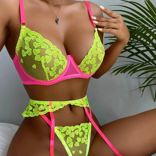 3dílná krajková spodní souprava s motivem srdce