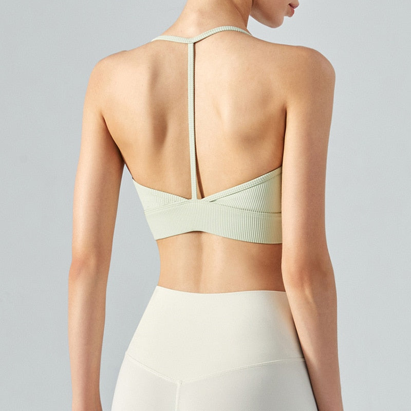 Žebrovaný sportovní top s ramínky