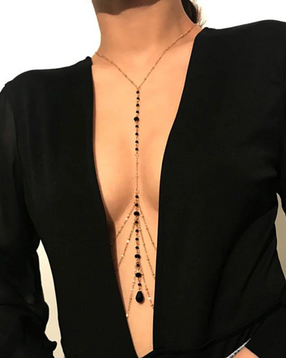 Elegantní řetízek s ozdobnými korálky