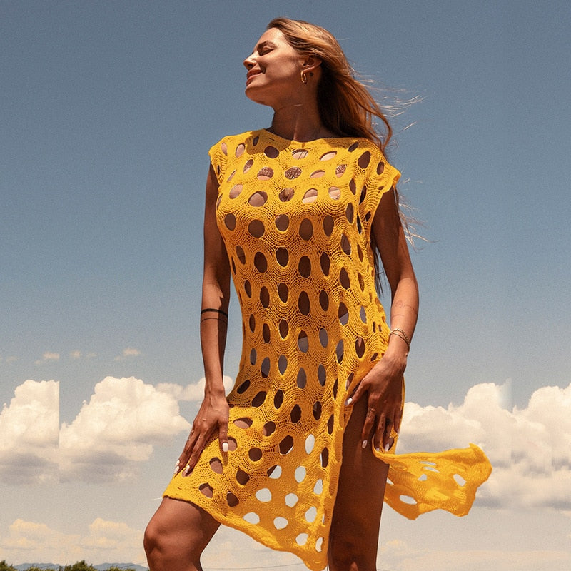 Vzdušný plážový přístřešek s otvory