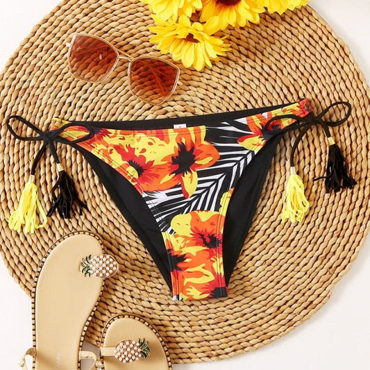 Květinové plavecké kalhotky s vázáním a střapci